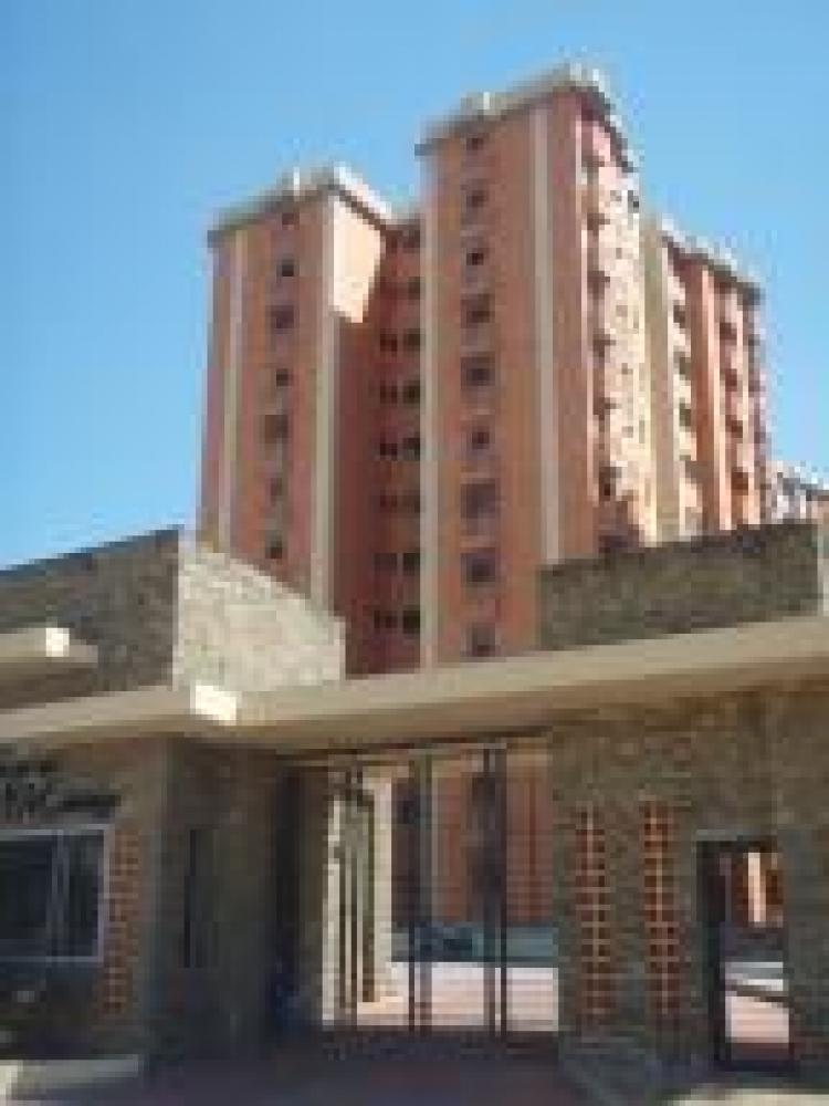 Foto Apartamento en Venta en Al pie de la montaa, Valencia, Carabobo - BsF 600.000 - APV16942 - BienesOnLine