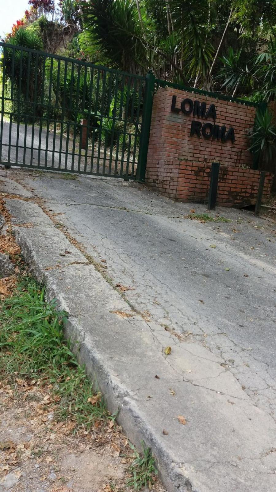 Home in Metric Way