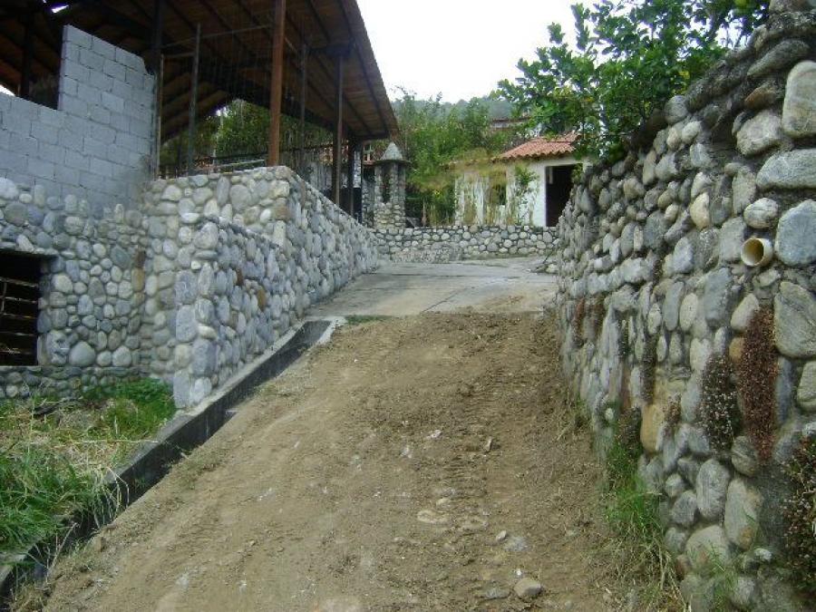 Foto Terreno en Venta en LAZZO DE LA VEGA, LA PEDREGOSA, Mérida - U$D 3.800 - TEV209877 - BienesOnLine
