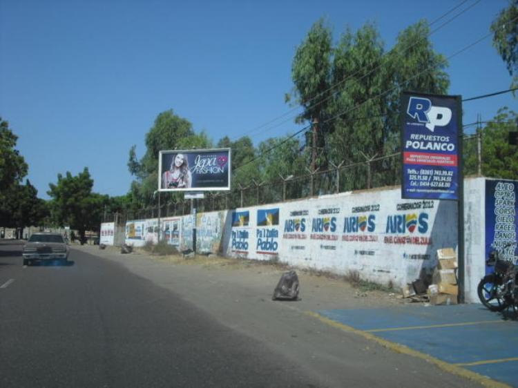 Home in Metric Way