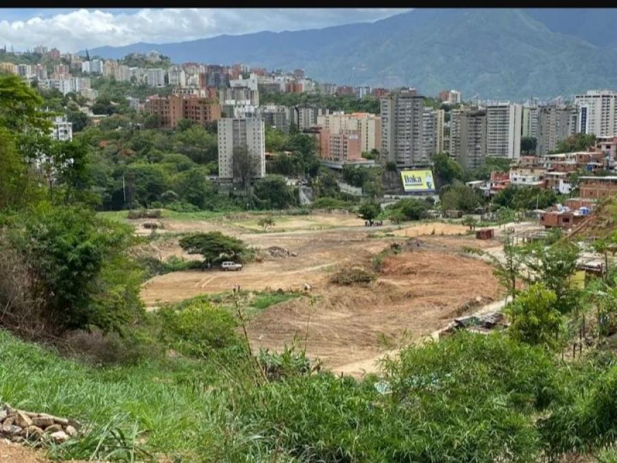 Foto Terreno en Venta en Prado Del Este, Distrito Federal - TEV221728 - BienesOnLine