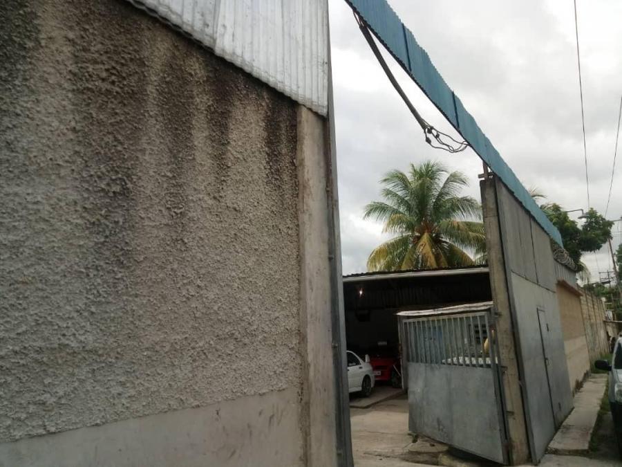Home in Metric Way