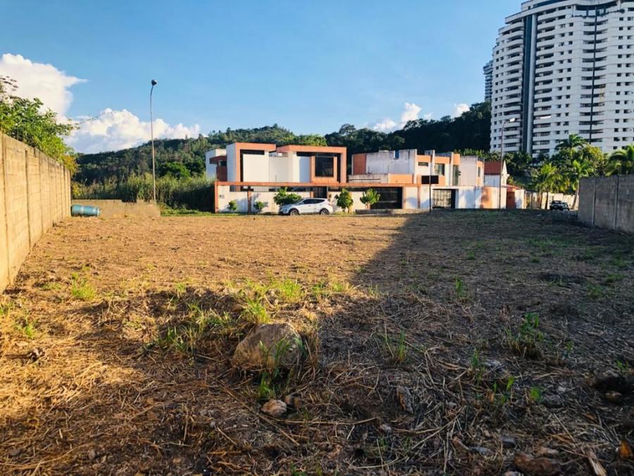 Foto Terreno en Venta en EL BOSQUE, Valencia, Carabobo - U$D 46.000 - TEV145303 - BienesOnLine