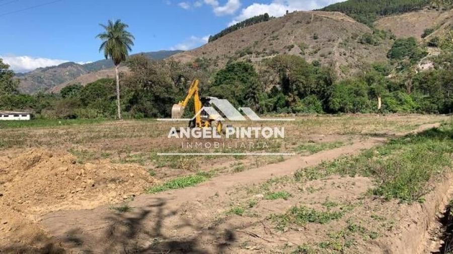 Foto Terreno en Venta en Mérida, Mérida - U$D 390.000 - TEV254253 - BienesOnLine