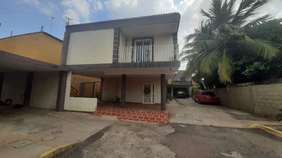 Foto Casa en Venta en Maracaibo, Zulia - U$D 10.000 - CAV185127 - BienesOnLine