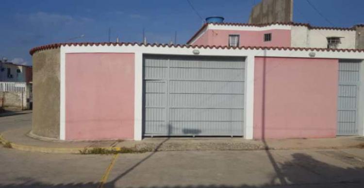 Foto Casa en Venta en Carretera Charallave - Ocumare, Ocumare del Tuy, Miranda - BsF 6.000 - CAV109981 - BienesOnLine