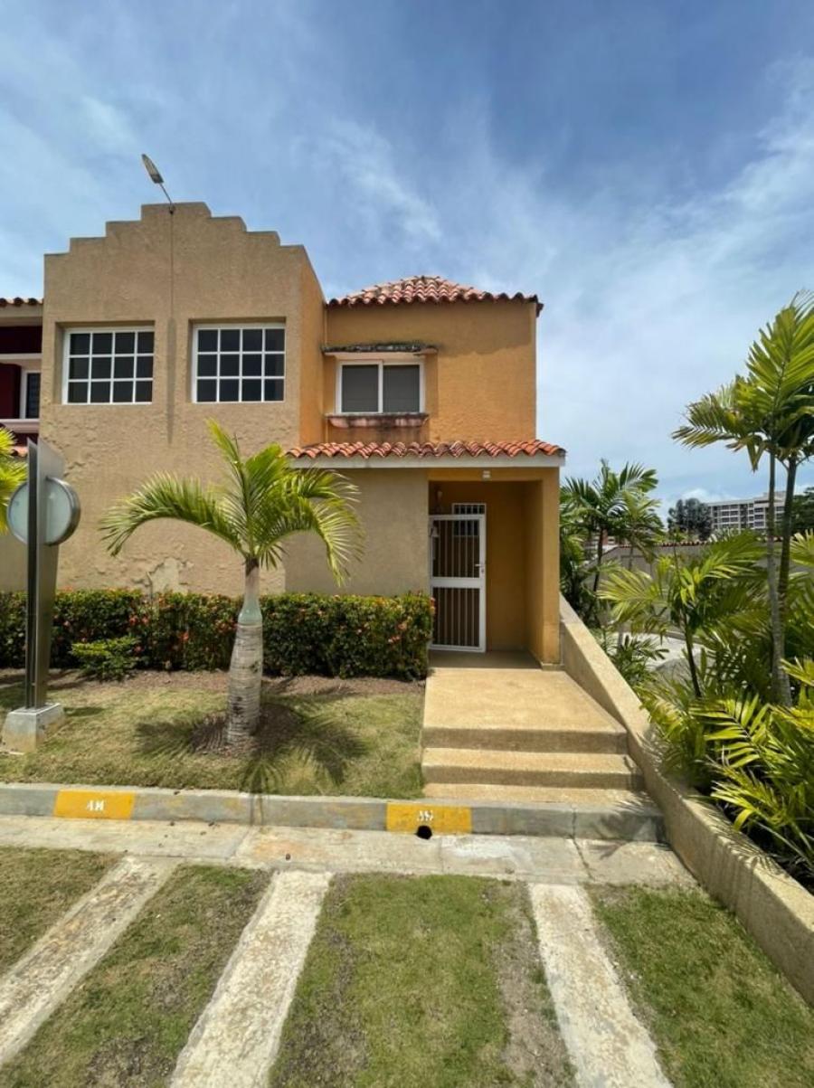 Foto Casa en Venta en Puerto encantado, Puerto encantado, Miranda - U$D 112.000 - CAV180384 - BienesOnLine