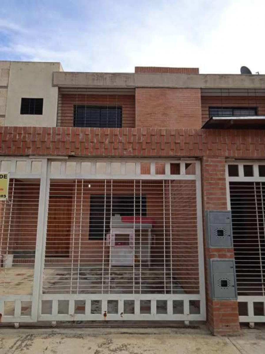 Foto Casa en Venta en 2005, Naguanagua, Carabobo - U$D 40.000 - CAV186647 - BienesOnLine