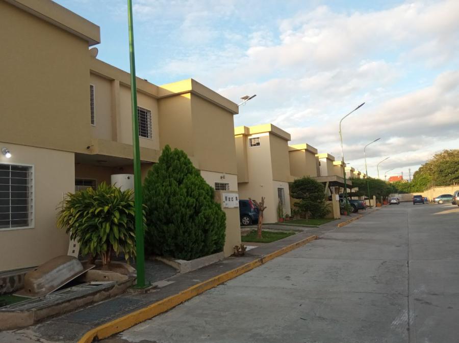 Foto Casa en Venta en JOSE GREGORIO BASTIDAS, TRIGAL ABAJO, Lara - U$D 65.000 - CAV186912 - BienesOnLine