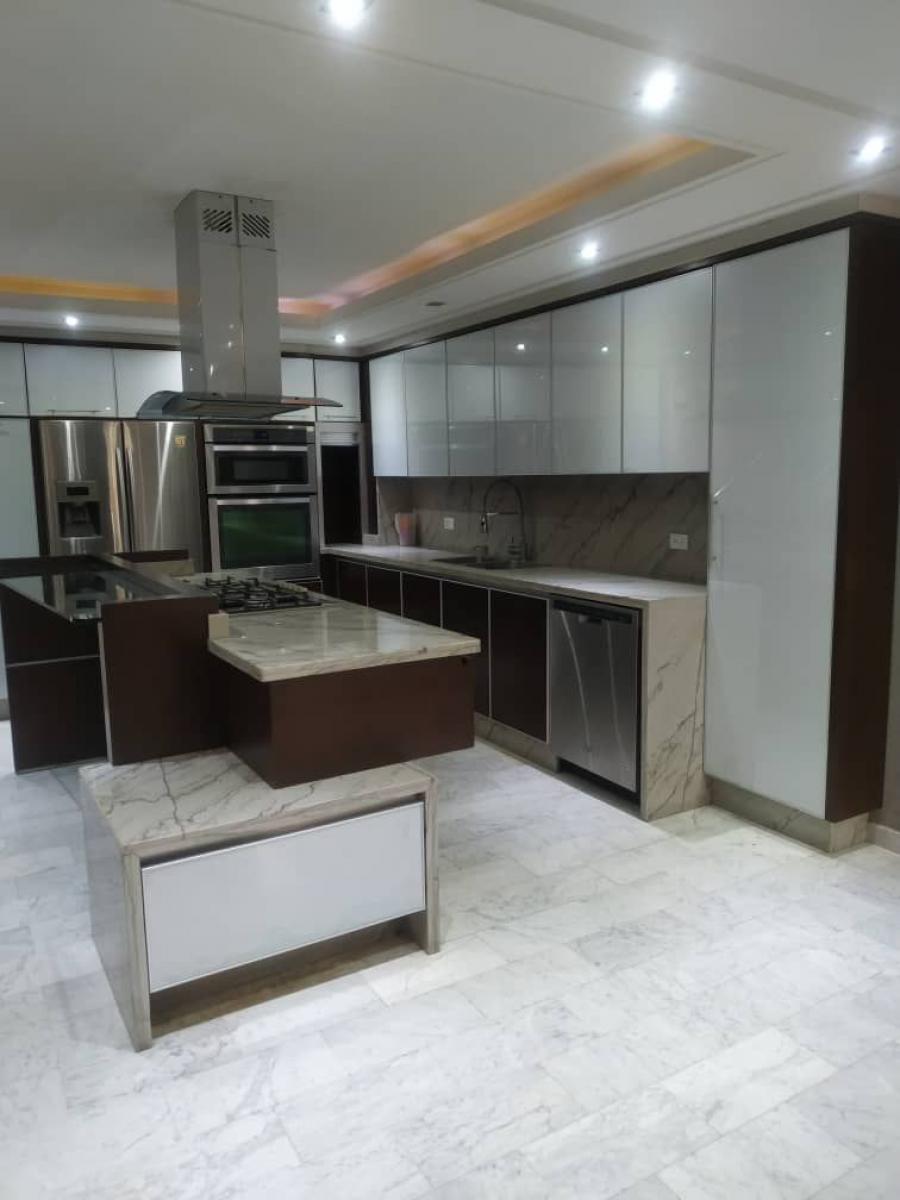 Foto Casa en Alquiler en MAONGO, Valencia, Carabobo - U$D 1.400 - CAA184420 - BienesOnLine