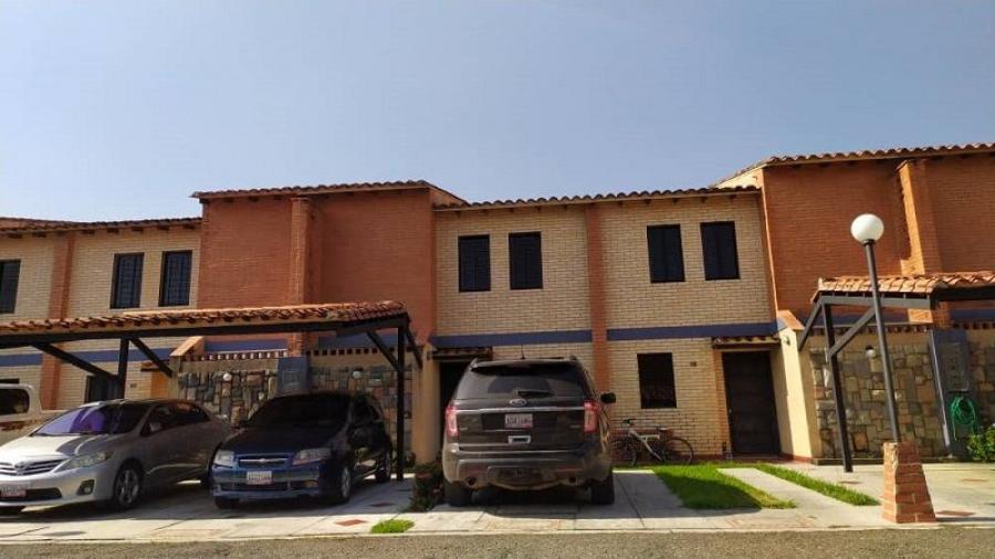 Foto Casa en Venta en Tazajal, Valencia, Carabobo - U$D 45.000 - CAV156201 - BienesOnLine