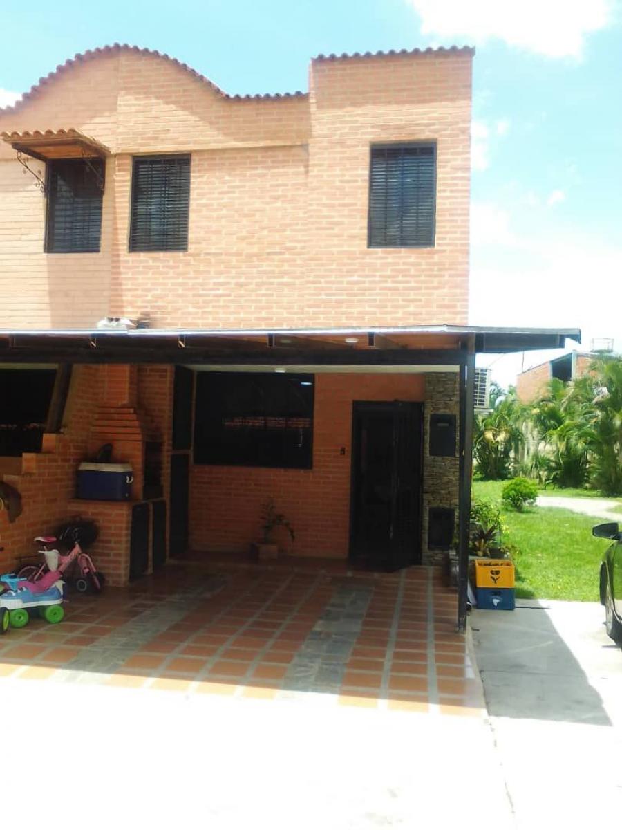 Foto Casa en Venta en Naguanagua, Carabobo - U$D 21.500 - CAV161311 - BienesOnLine
