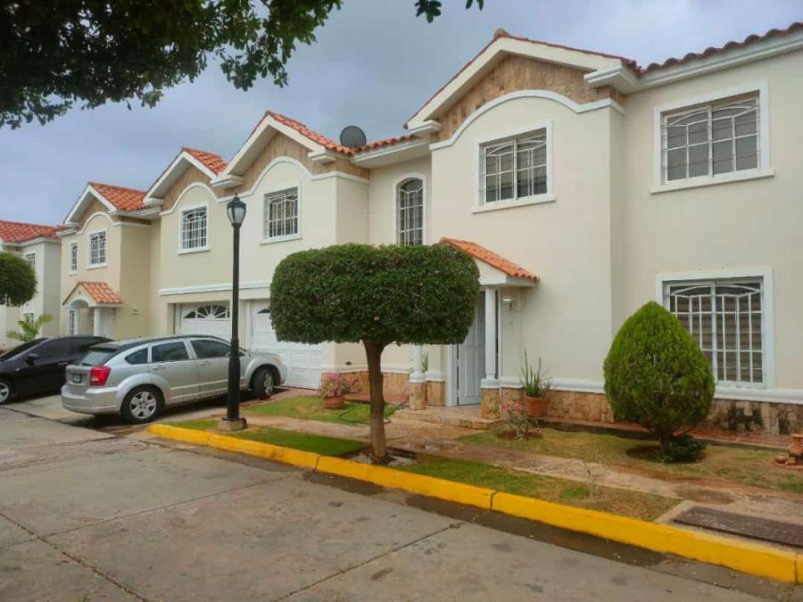 Foto Casa en Alquiler en Maracaibo, Zulia - U$D 550 - CAA196738 - BienesOnLine