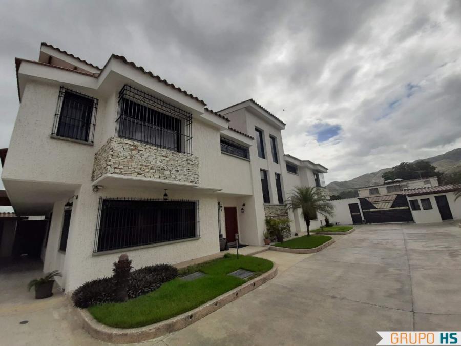 Foto Casa en Venta en Maracay, Aragua - U$D 270.000 - CAV125827 - BienesOnLine