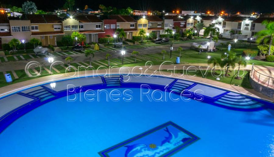 Foto Casa en Venta en HIGUEROTE, PUERTO ENCANTADO, Miranda - U$D 210.000 - CAV225952 - BienesOnLine