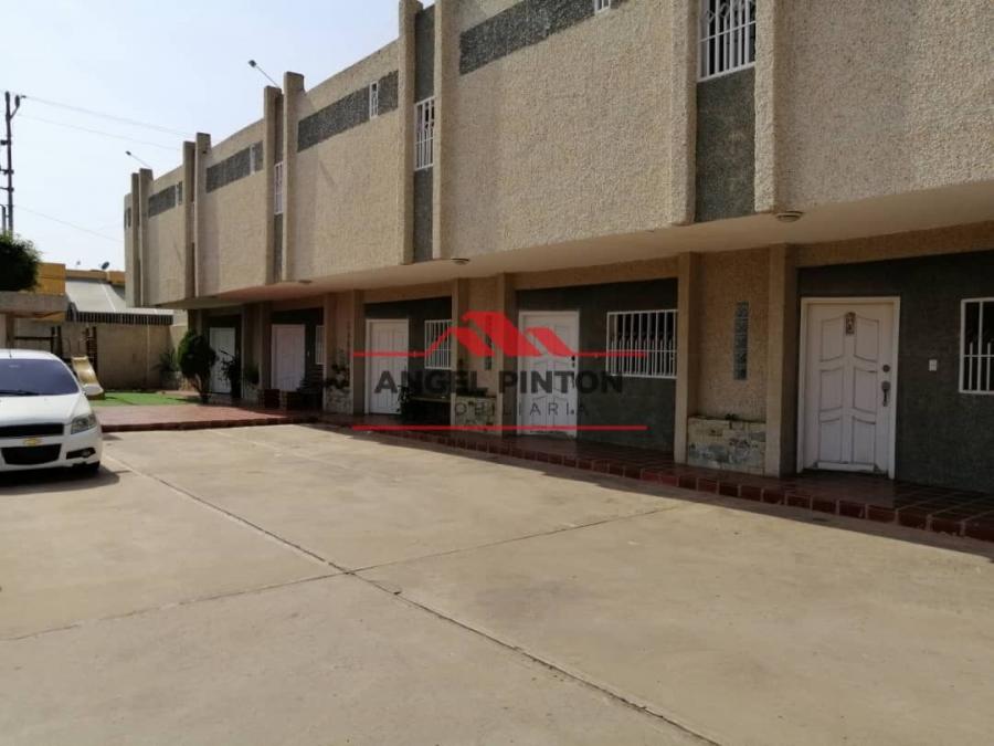 Foto Casa en Alquiler en Maracaibo, Zulia - U$D 290 - CAA185808 - BienesOnLine