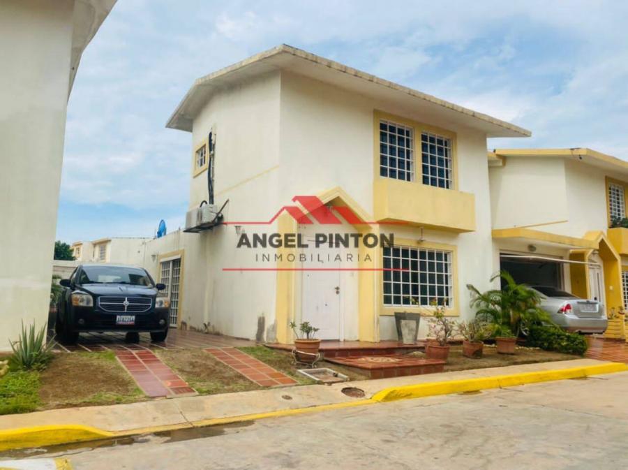 Foto Casa en Venta en Maracaibo, Zulia - U$D 25.000 - CAV179488 - BienesOnLine