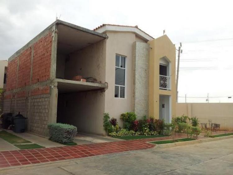 Foto Casa en Venta en Avenida Goajira, Maracaibo, Zulia - BsF 44.352.000 - CAV69423 - BienesOnLine