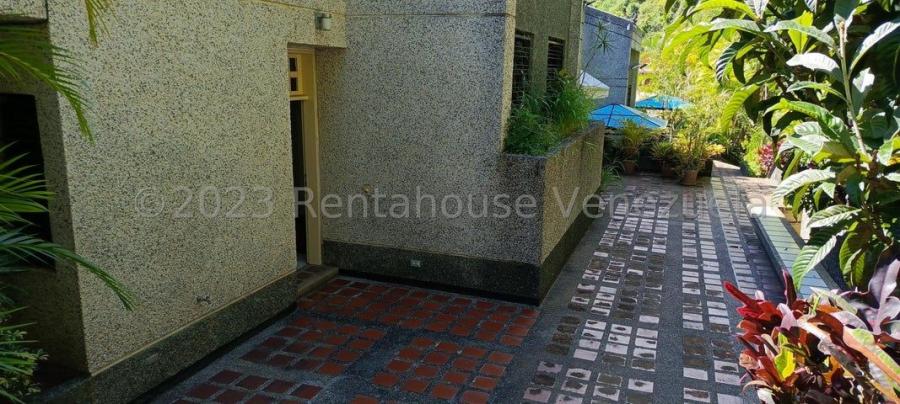 Foto Casa en Venta en Baruta, Caracas, Distrito Federal - U$D 250.000 - CAV206690 - BienesOnLine