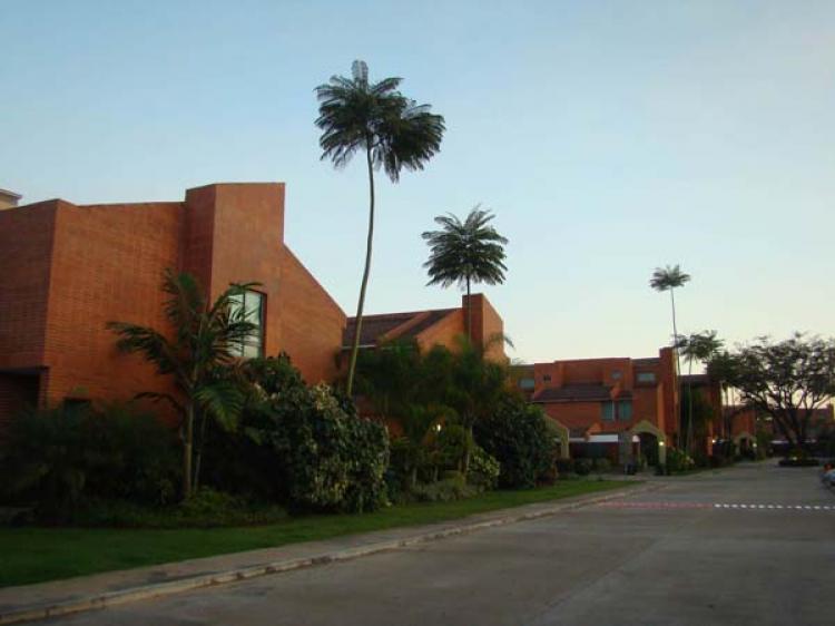 Home in Metric Way