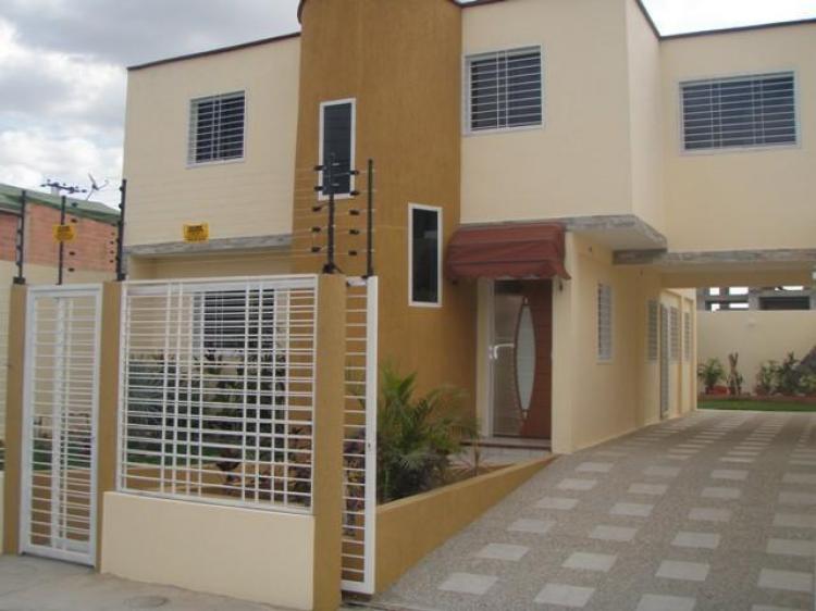 Foto Casa en Venta en Maracay, Aragua - BsF 1.800.000 - CAV38571 - BienesOnLine