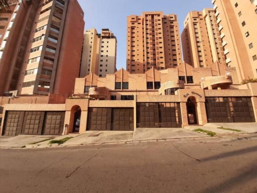 Foto Apartamento en Venta en La Trigalea, Valencia, Carabobo - U$D 190.000 - APV137324 - BienesOnLine