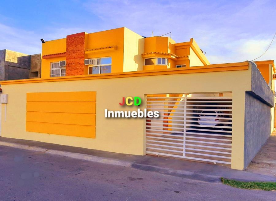 Foto Casa en Venta en Norte, Punto Fijo, Falcn - U$D 32.000 - CAV168167 - BienesOnLine