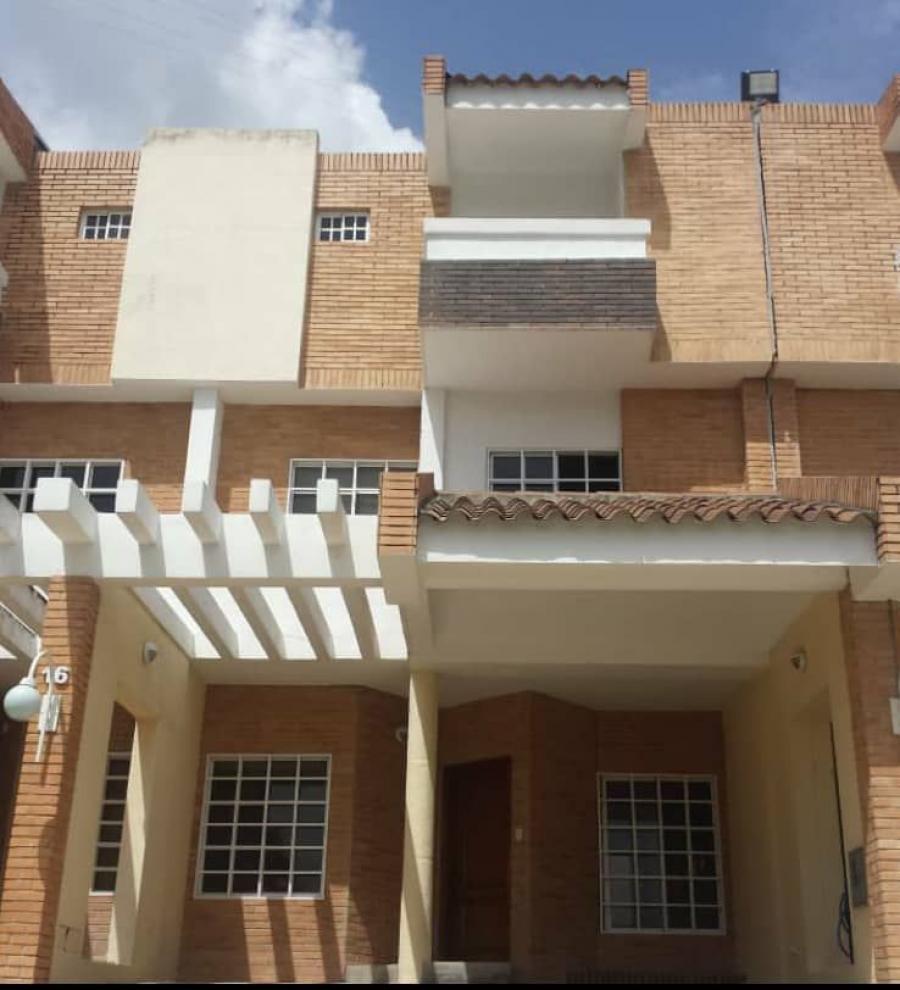 Foto Casa en Venta en Valencia, Carabobo - U$D 132.000 - CAV156123 - BienesOnLine