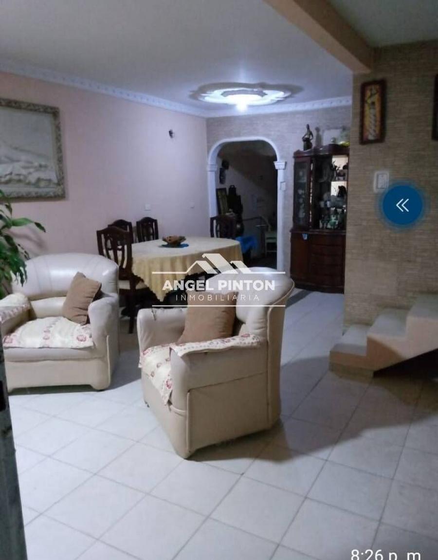 Foto Casa en Venta en Caracas, Distrito Federal - U$D 12.000 - CAV222715 - BienesOnLine