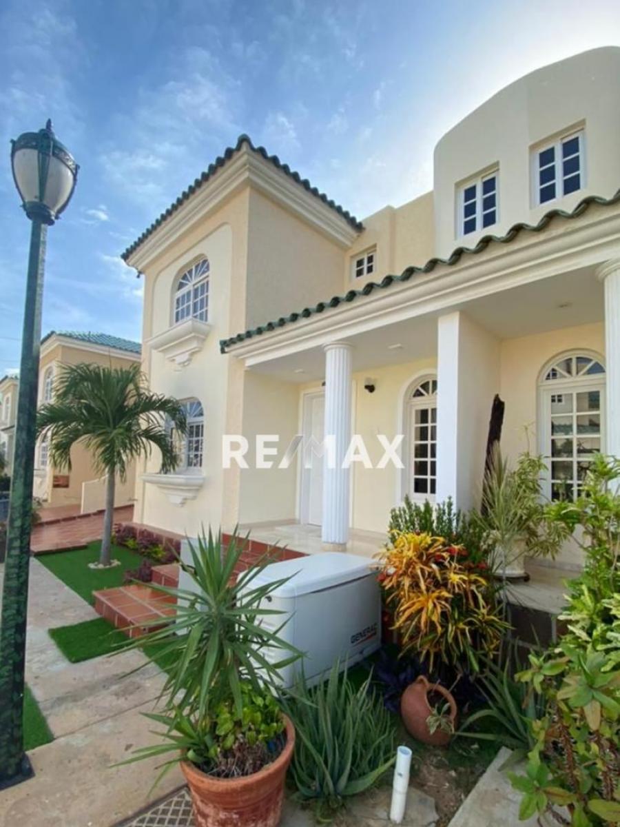 Foto Casa en Venta en Maracaibo, Maracaibo, Zulia - U$D 250.000 - CAV189675 - BienesOnLine