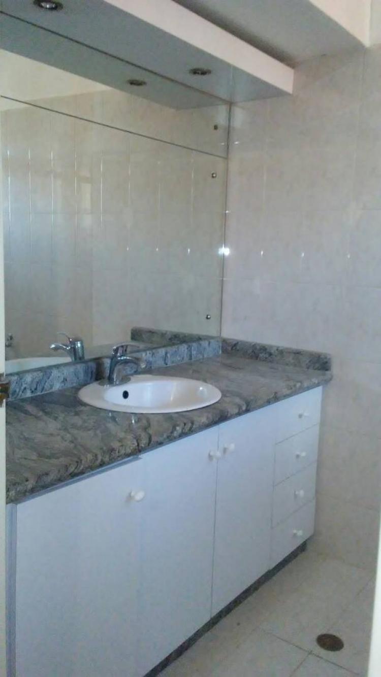 Foto Apartamento en Venta en Maracay, Aragua - BsF 850.000.000 - APV101818 - BienesOnLine