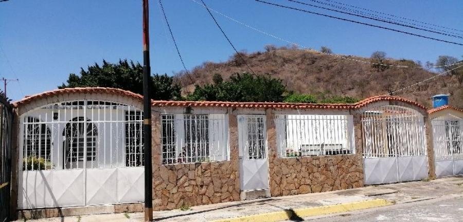 Foto Casa en Venta en Guacara, Carabobo - U$D 20.000 - CAV154596 - BienesOnLine