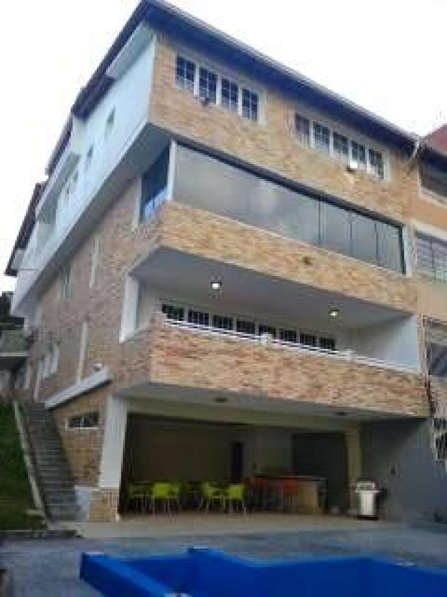 Foto Casa en Venta en petare, Municipio Sucre, Distrito Federal - U$D 290.000 - CAV150795 - BienesOnLine