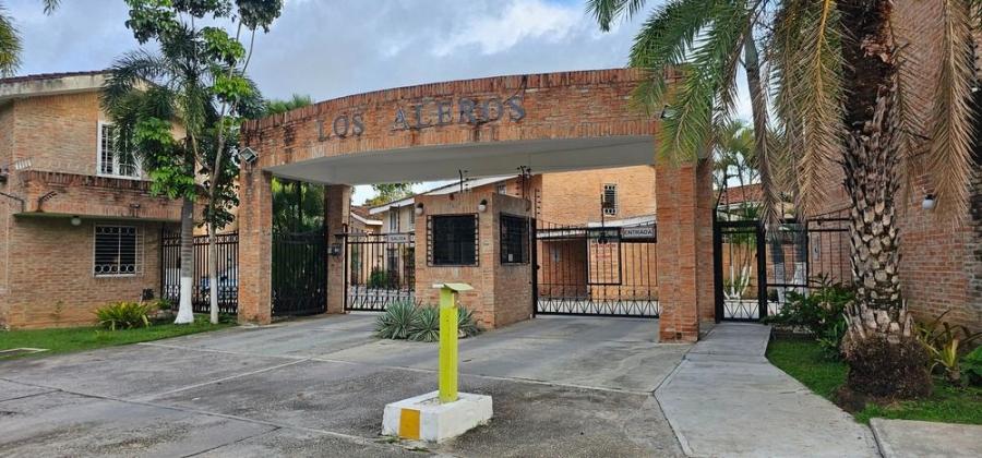Foto Casa en Venta en COLINA DE GUATAPARO, Carabobo - U$D 290.000 - CAV203671 - BienesOnLine