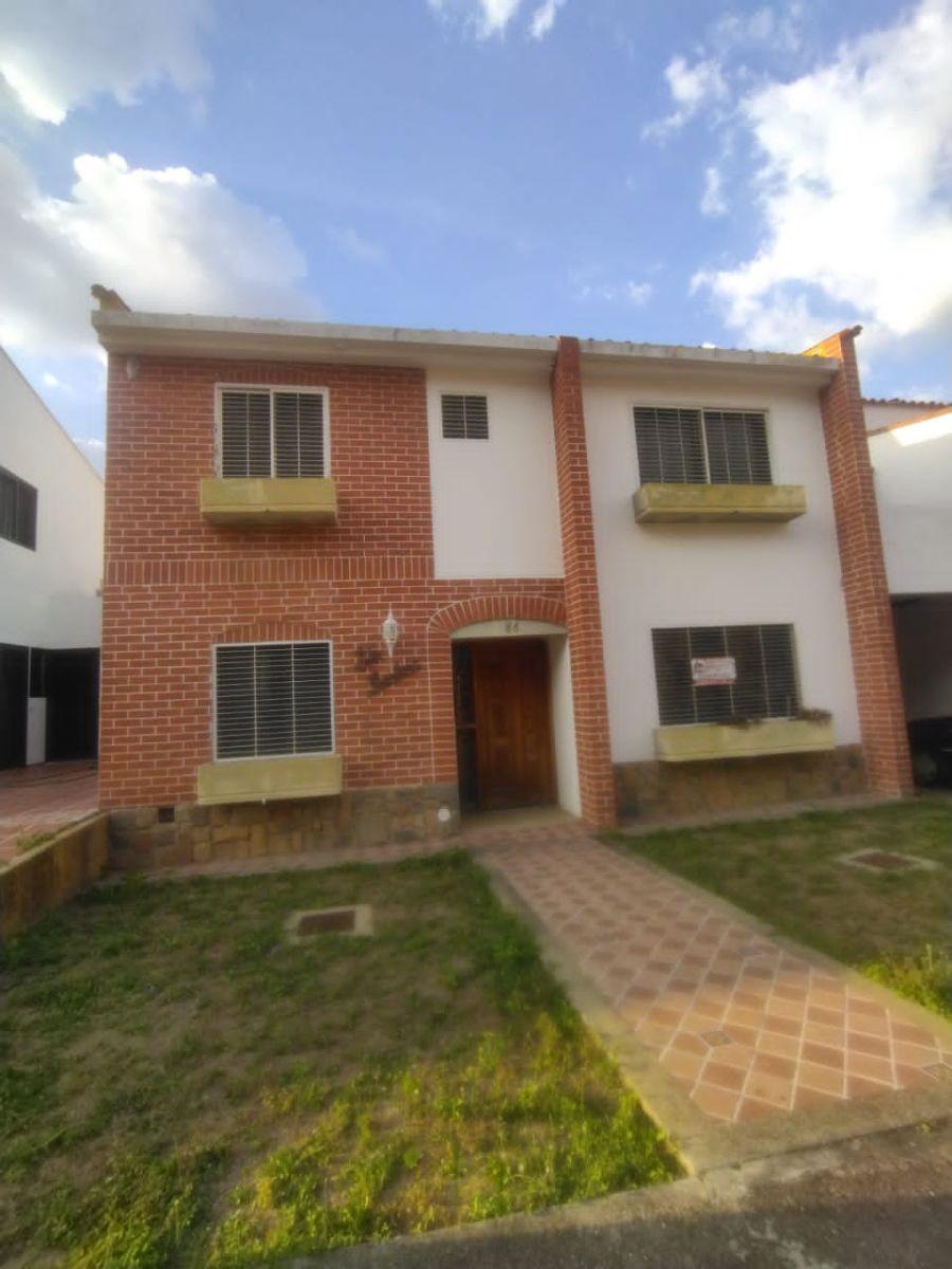 Foto Casa en Venta en parque mirador AV cuatricentenario, Valencia, Carabobo - U$D 150.000 - CAV218165 - BienesOnLine