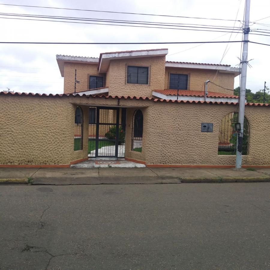 Foto Casa en Venta en Calabozo, Calabozo, Gurico - U$D 300.000 - CAV183368 - BienesOnLine