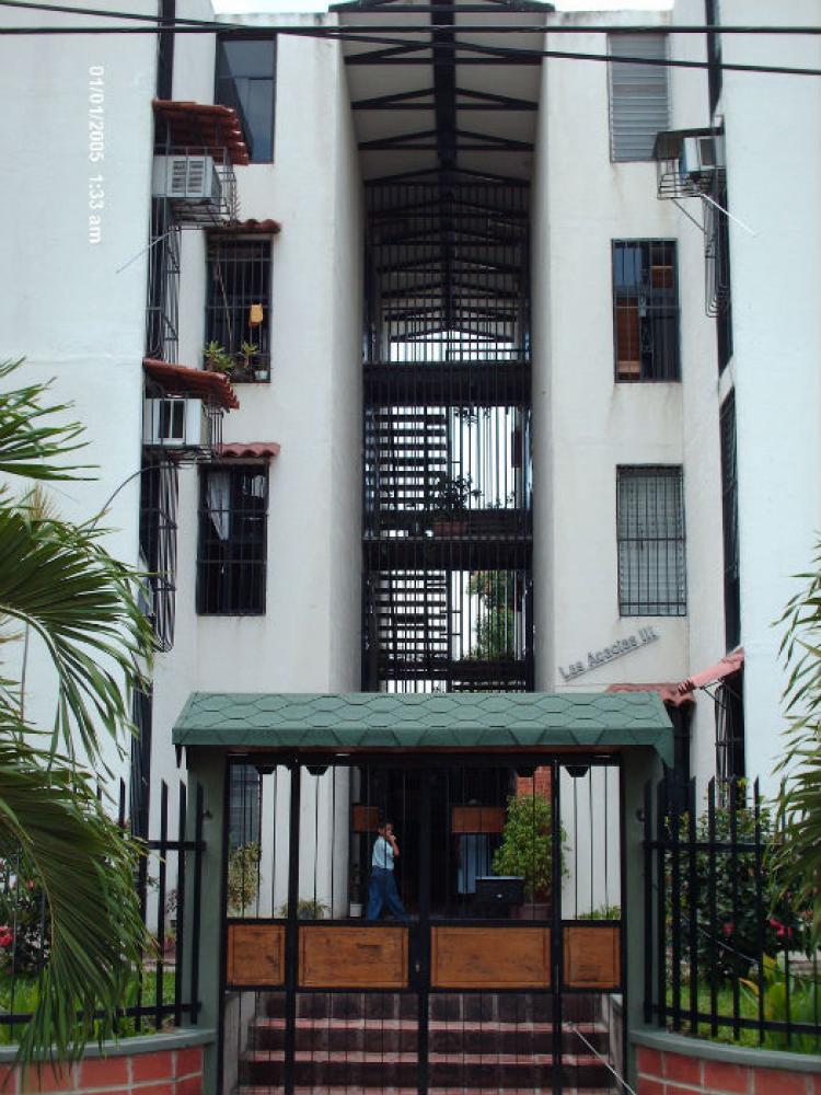 Foto Apartamento en Venta en LOS GUAYOS, Los Guayos, Carabobo - BsF 38.000.000 - APV100816 - BienesOnLine