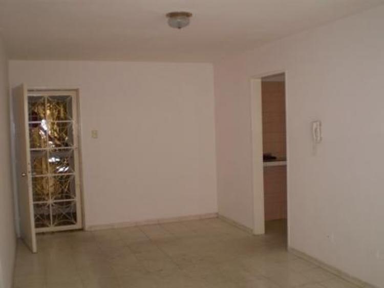 Foto Apartamento en Venta en maracay, Maracay, Aragua - BsF 350.000 - APV17664 - BienesOnLine