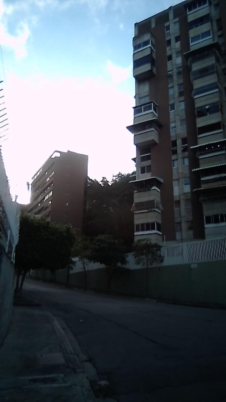Foto Apartamento en Venta en Municipio San Pedro, Caracas, Colinas de Santa Mnica, Distrito Federal - U$D 82.000 - APV144066 - BienesOnLine