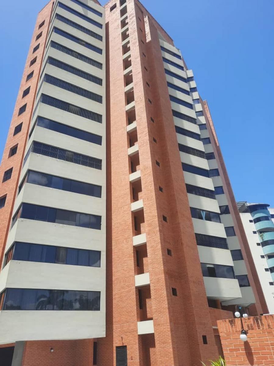 Foto Apartamento en Venta en San Jose, Valencia, Carabobo - U$D 68.999 - APV220426 - BienesOnLine