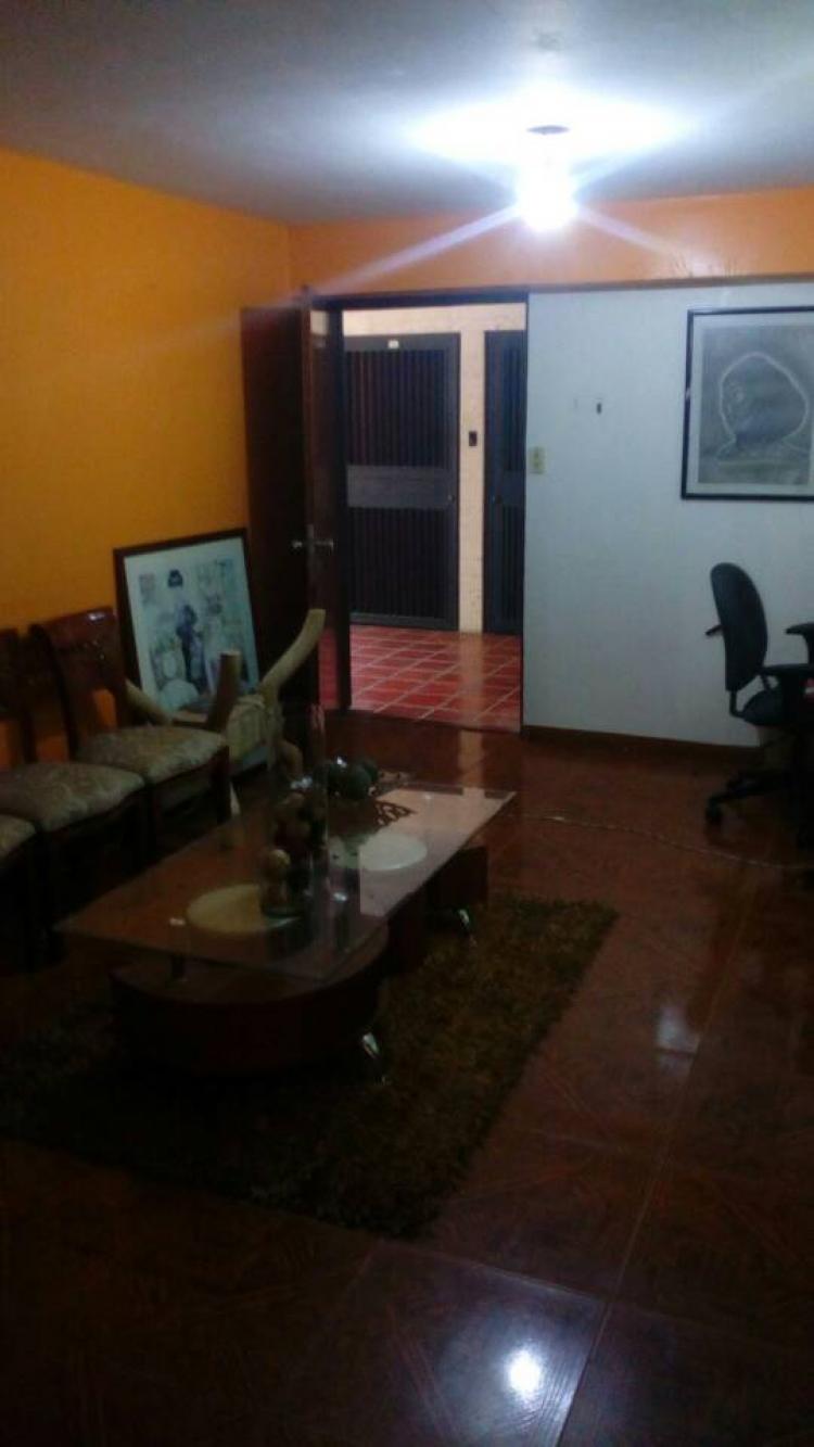 Foto Apartamento en Venta en Guarenas, Miranda - BsF 11.000 - APV108501 - BienesOnLine