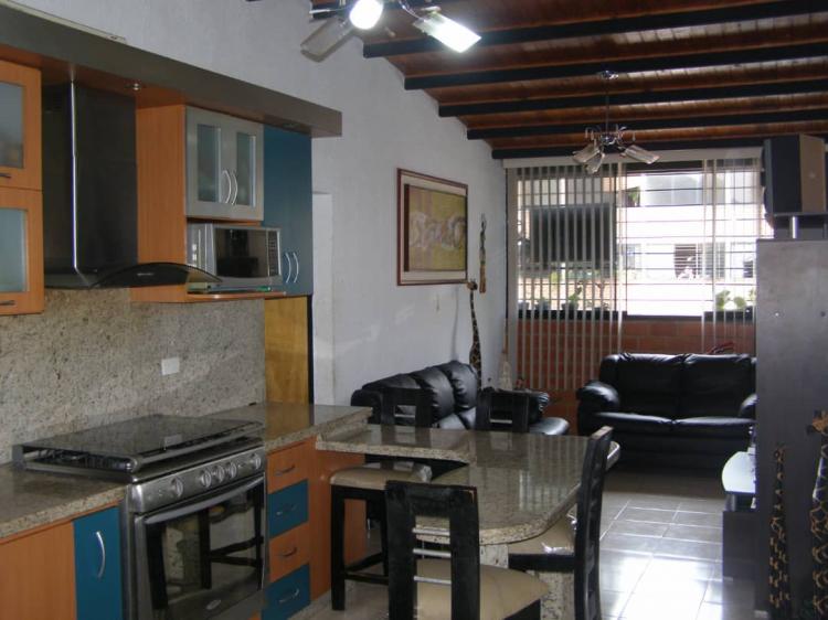 Foto Apartamento en Venta en LA VEGA, CARACAS MONTALAN, Distrito Federal - BsF 11.000 - APV108460 - BienesOnLine