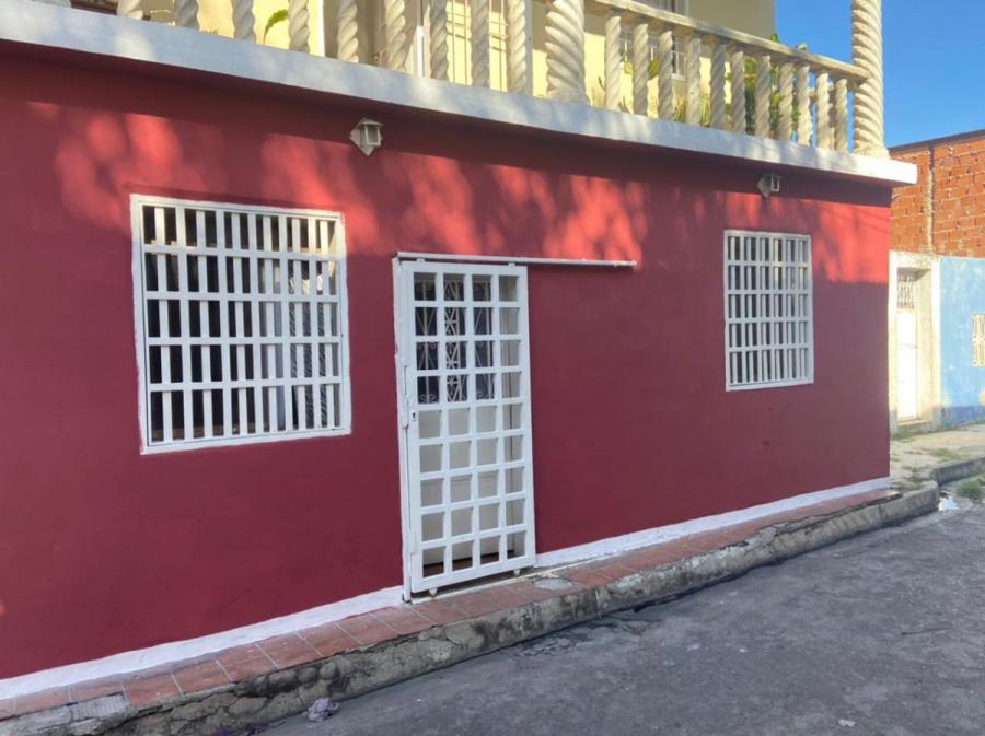 Foto Casa en Venta en Los Samanes, Maracay, Aragua - U$D 5.500 - CAV146356 - BienesOnLine