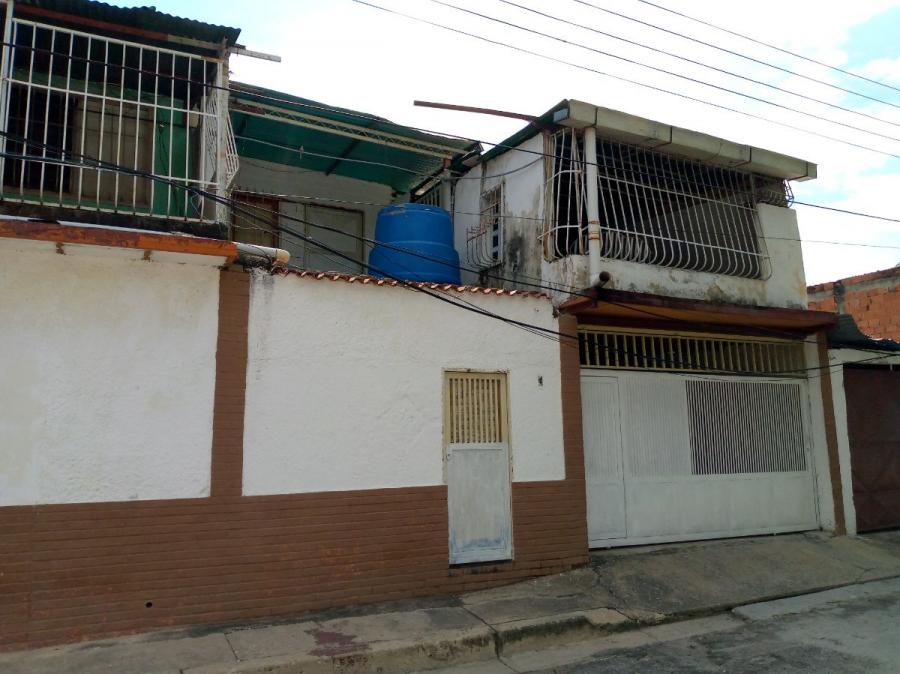 Foto Casa en Venta en Las delicias, Maracay, Aragua - U$D 25.000 - CAV178936 - BienesOnLine