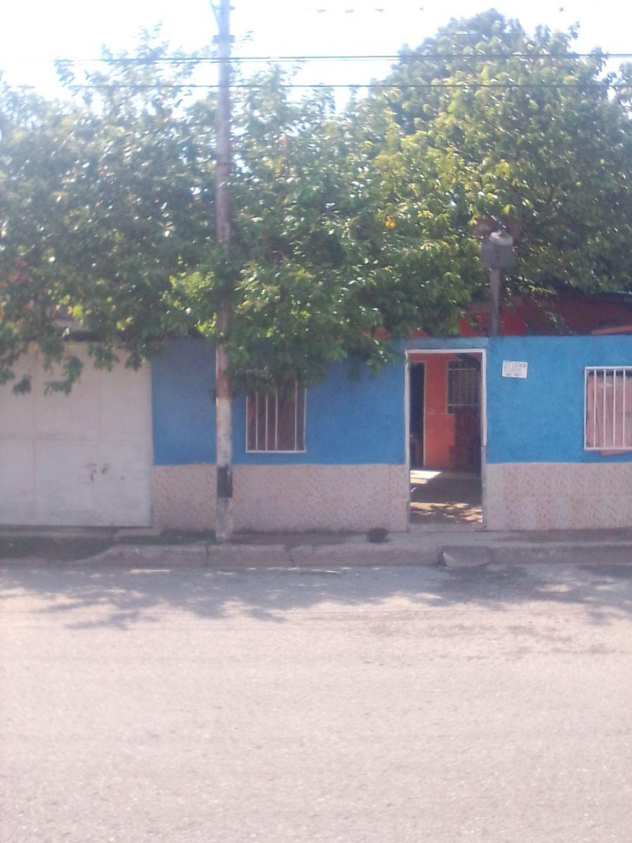 Foto Casa en Venta en LINARES ALCANTARA, Girardot (Maracay), Aragua - U$D 7.500 - CAV197097 - BienesOnLine