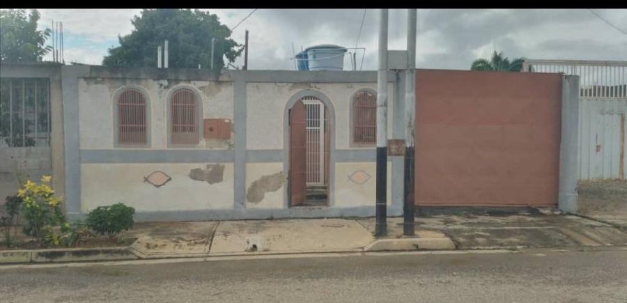 Foto Casa en Venta en Barquisimeto, Zona norte las casitas, Lara - U$D 9.000 - CAV183413 - BienesOnLine