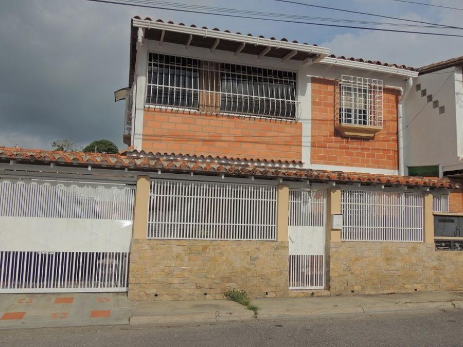 Foto Casa en Venta en LLANO ALTO, LLANO ALTO., Miranda - BsF 50.000 - CAV119142 - BienesOnLine