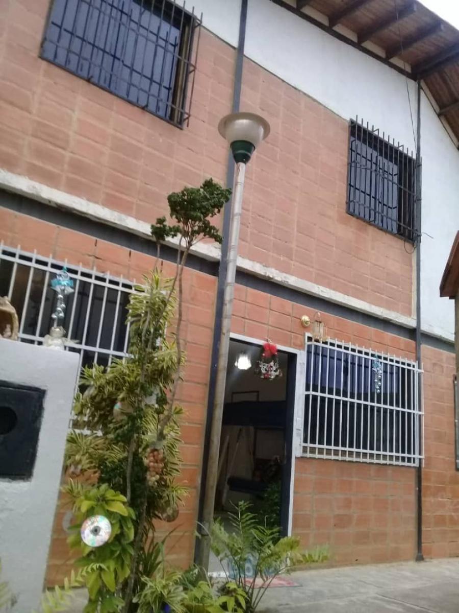 Foto Casa en Venta en Ciudad Miranda, Charallave, Miranda - BsF 9.000 - CAV123043 - BienesOnLine