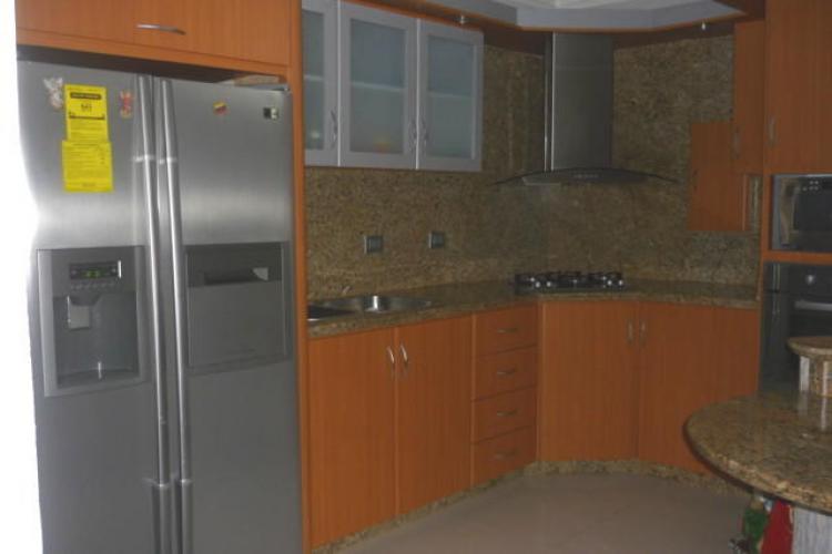 Foto Apartamento en Venta en Maracay, Aragua - BsF 1.100.000 - APV20748 - BienesOnLine