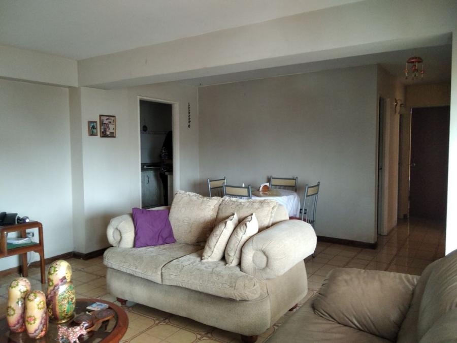 Foto Apartamento en Venta en Maracay, Maracay, Aragua - U$D 25.000 - APV136258 - BienesOnLine